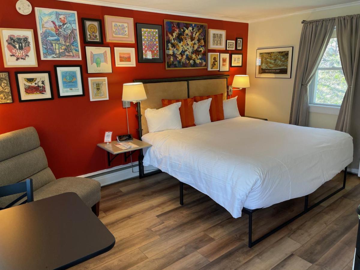 Sleep Woodstock Motel Extérieur photo